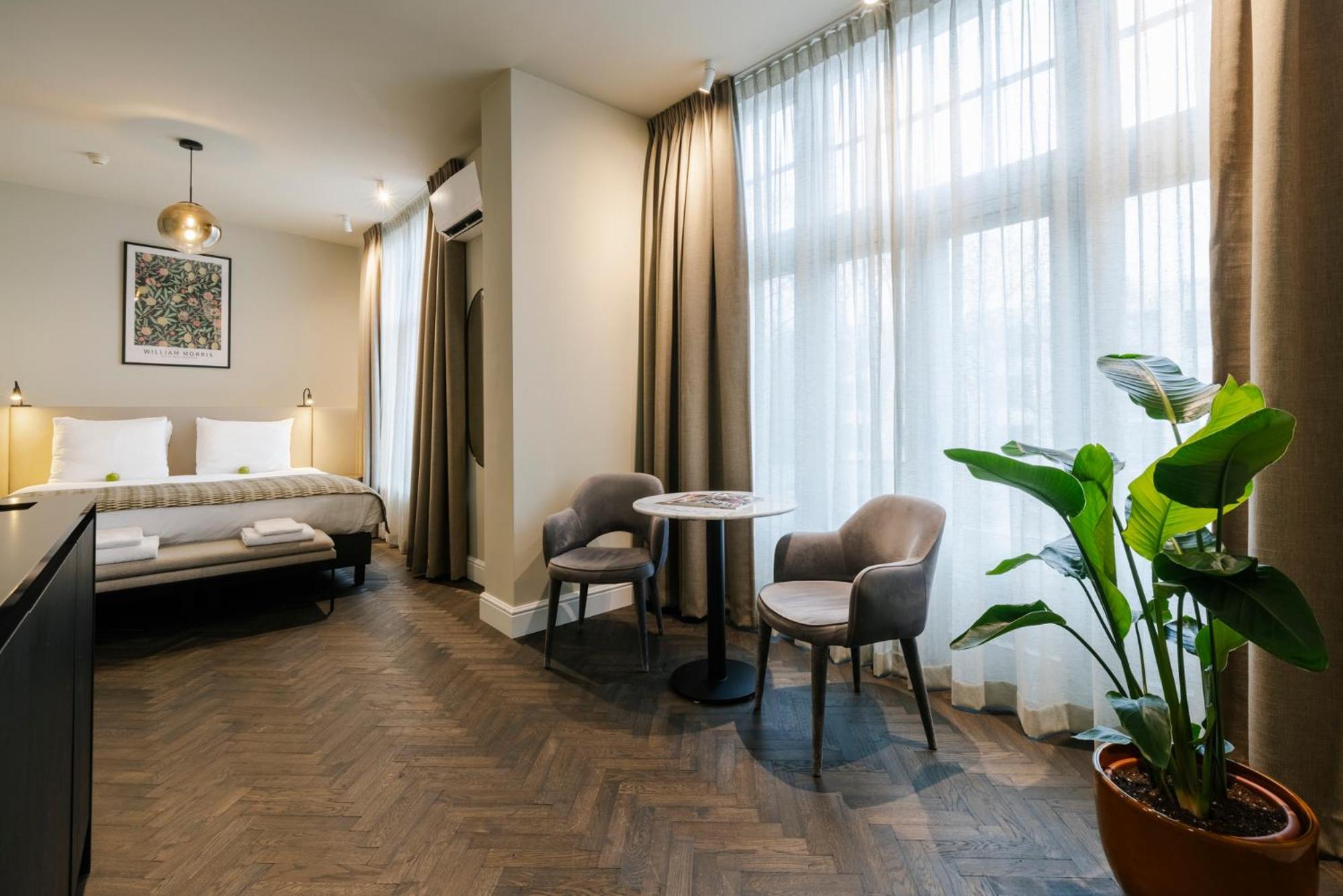 Hotel Bloemendaal Bagian luar foto