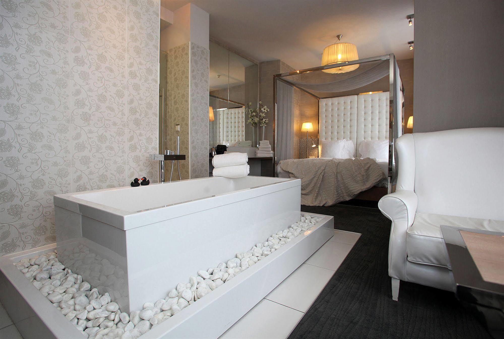 Hotel Bloemendaal Bagian luar foto